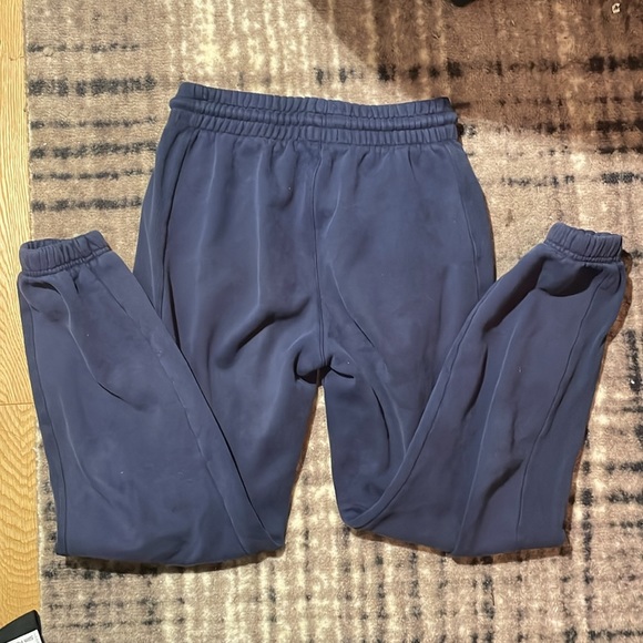 2 Pairs of TnaCozy boyfriend sweatpants - Picture 7 of 8